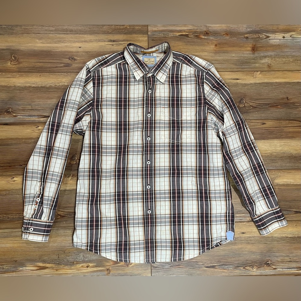Tommy Bahama Jeans Men’s Medium Brown Plaid Long Sleeve Button Up Shirt Casual